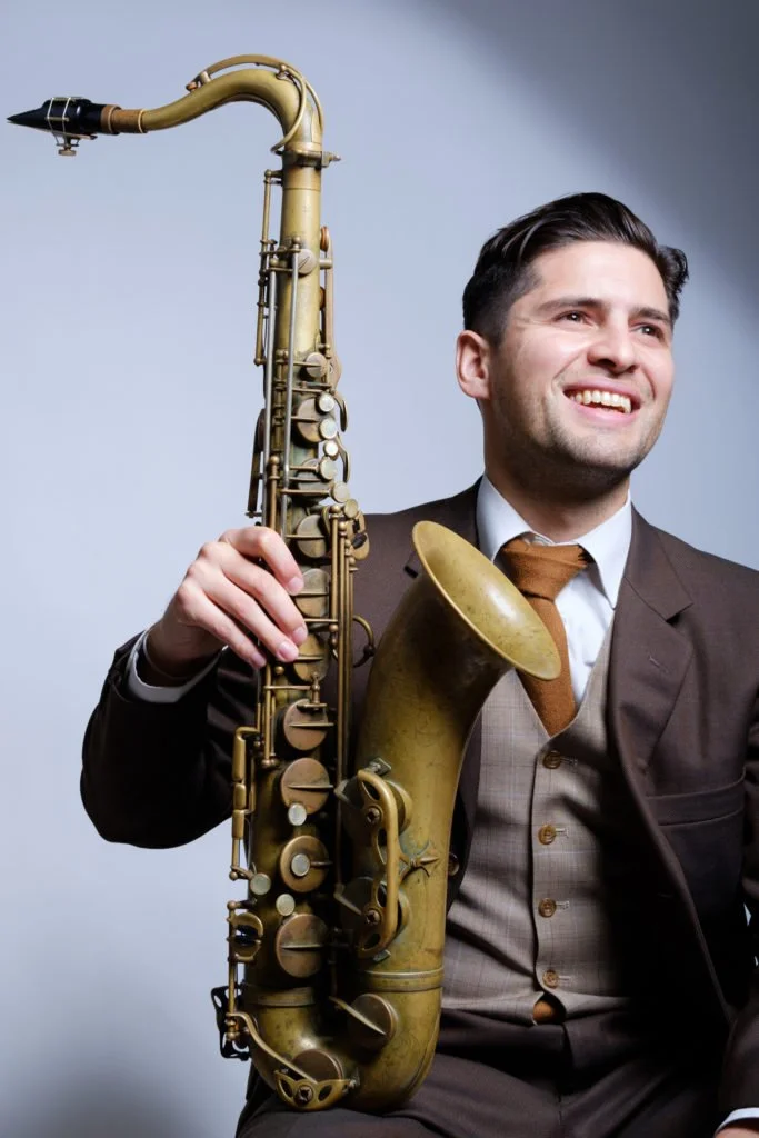 Jon-Shenoy-portrait-full-tenor-683x1024.jpg