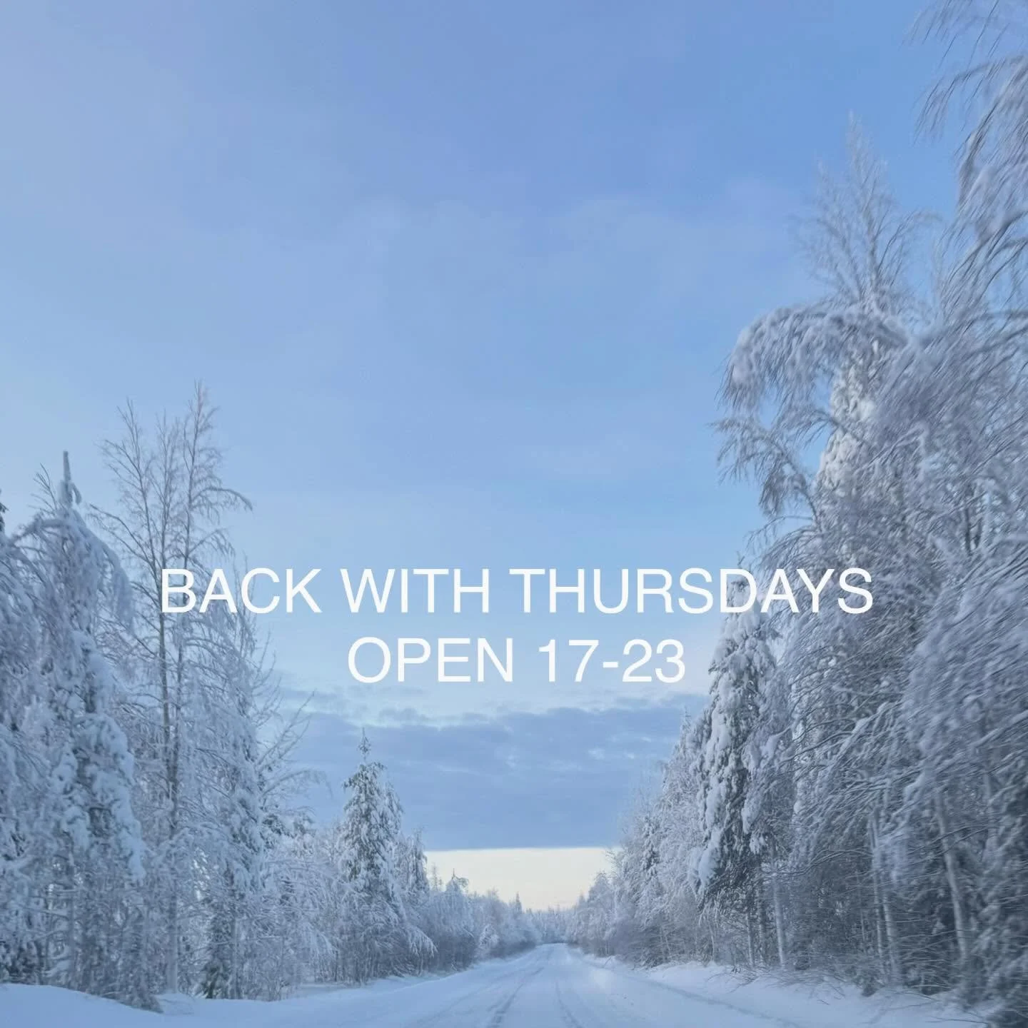 cozy view from the 3rd floor ❄️🍷🕯️