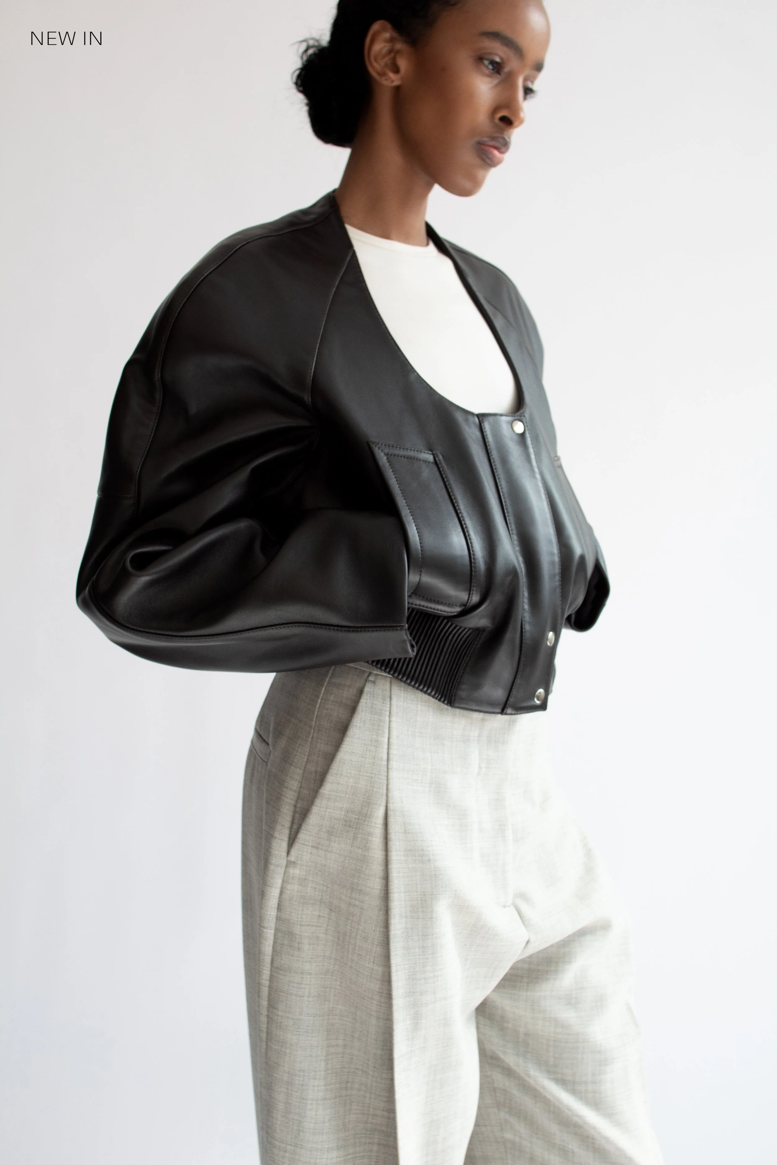 Scoop Neck Bomber Liquorice