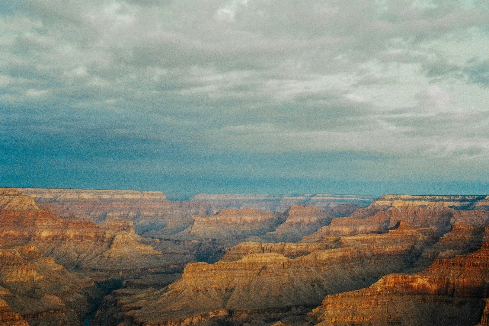 Grand Canyon FE2 Gold 200 2-25 1 (Large).jpg