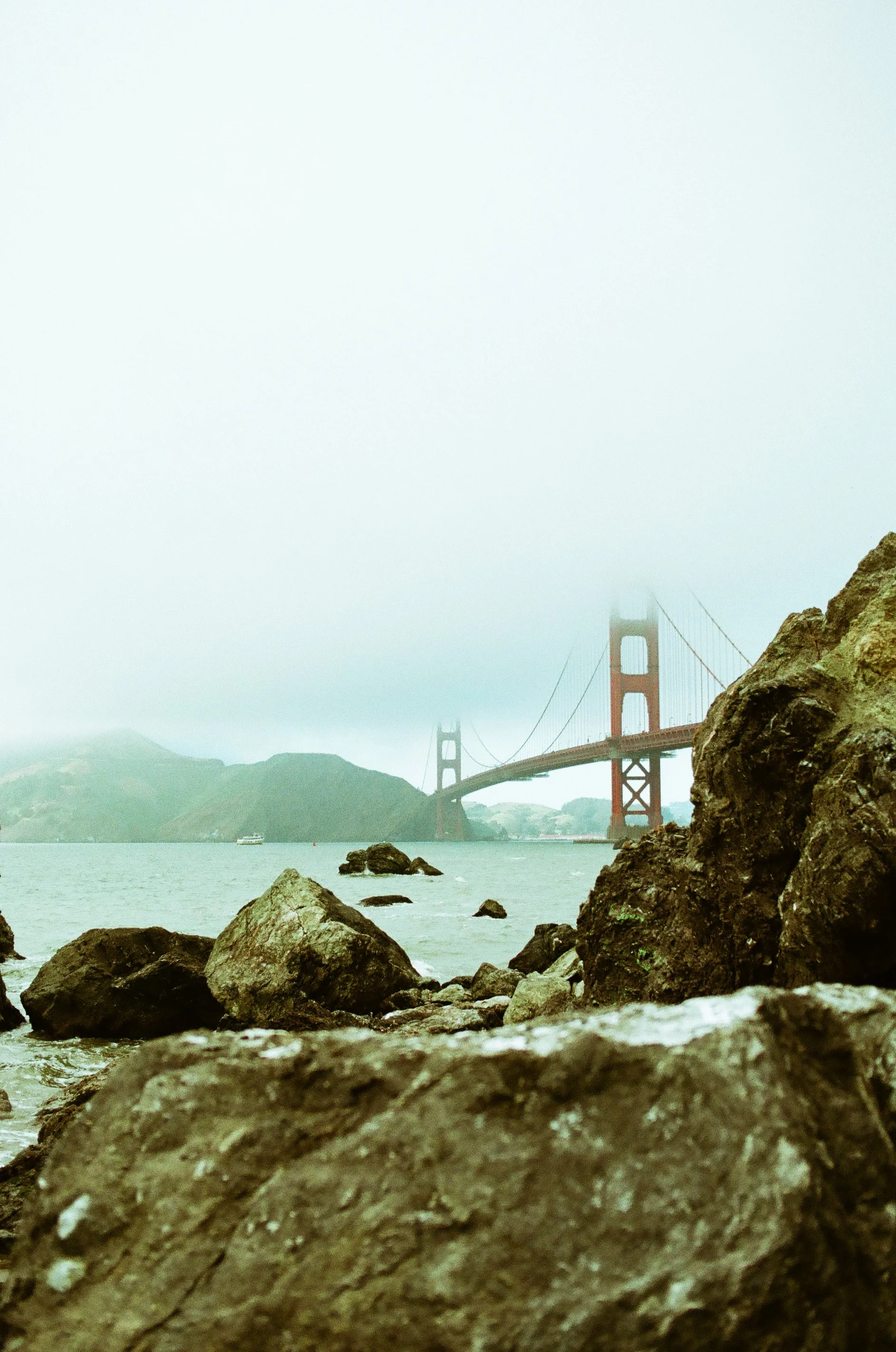 The-Golden Gate 35mm Gold 200-31.jpg