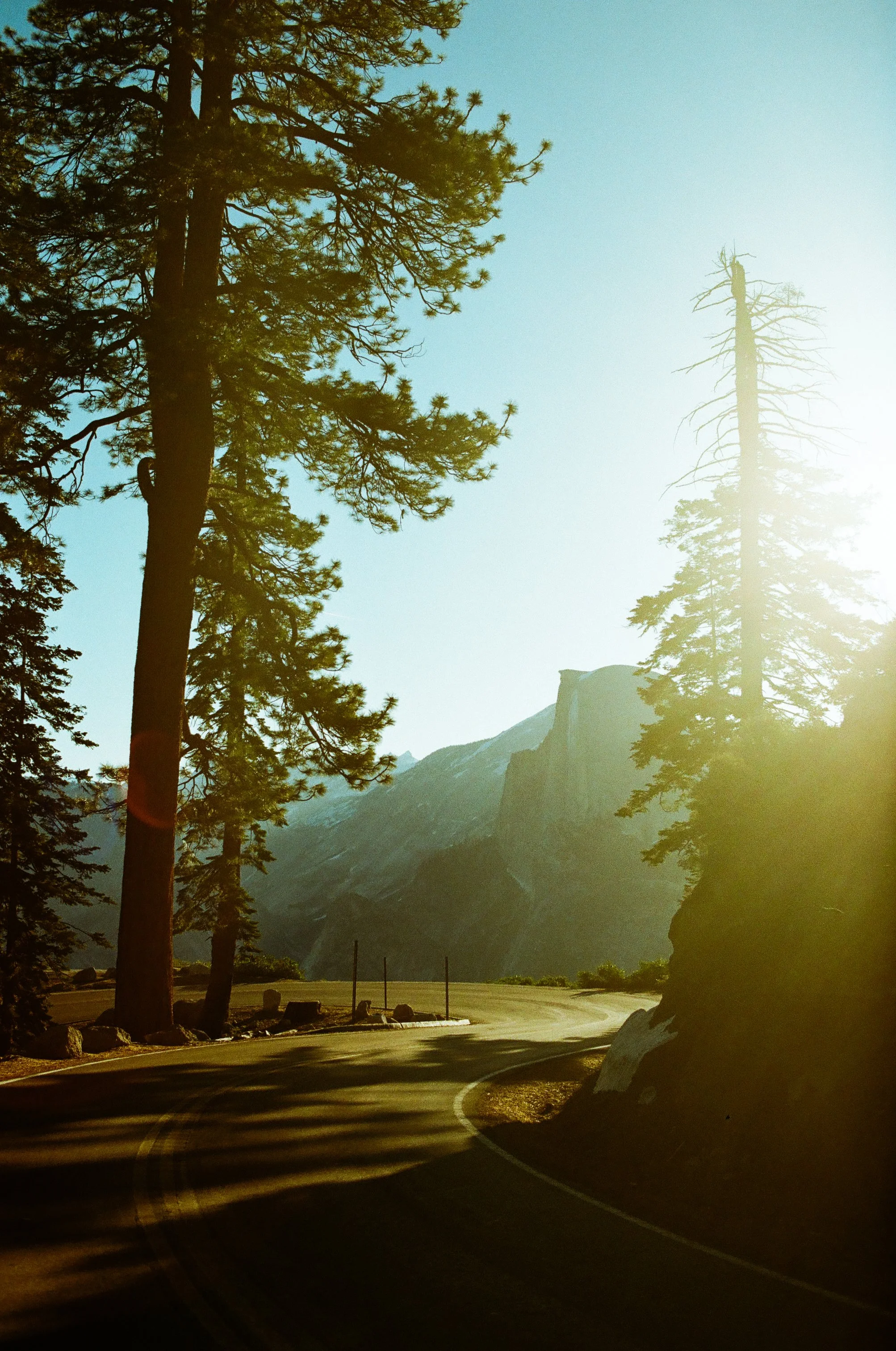 The-Glacier Point Sunrise Portra 400-18.jpg