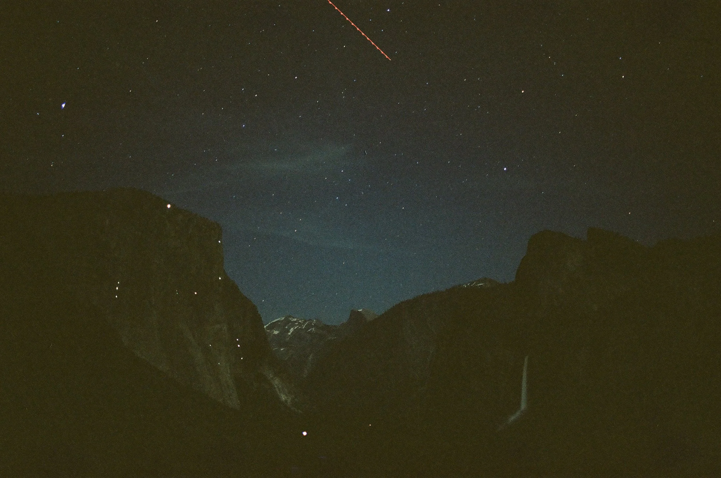 The-Yosemite 35mm Nikon FE2-38.jpg