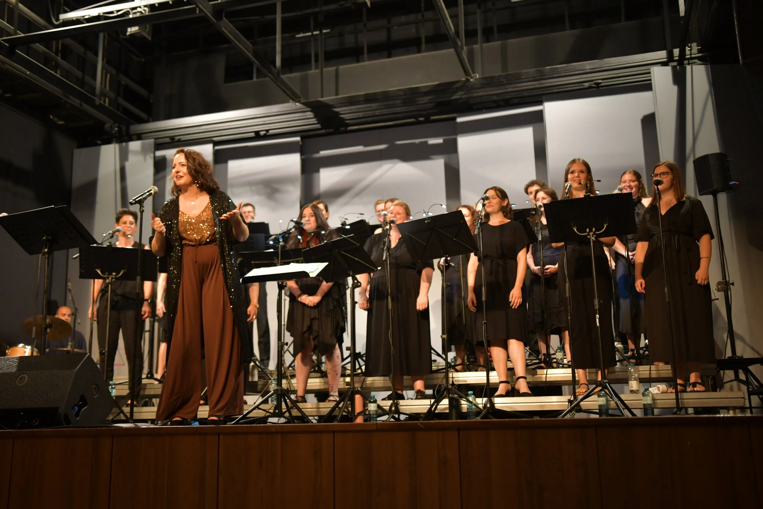 Sklepni koncert Poletne glasbene delavnice navdušuje kljub slabemu vremenu