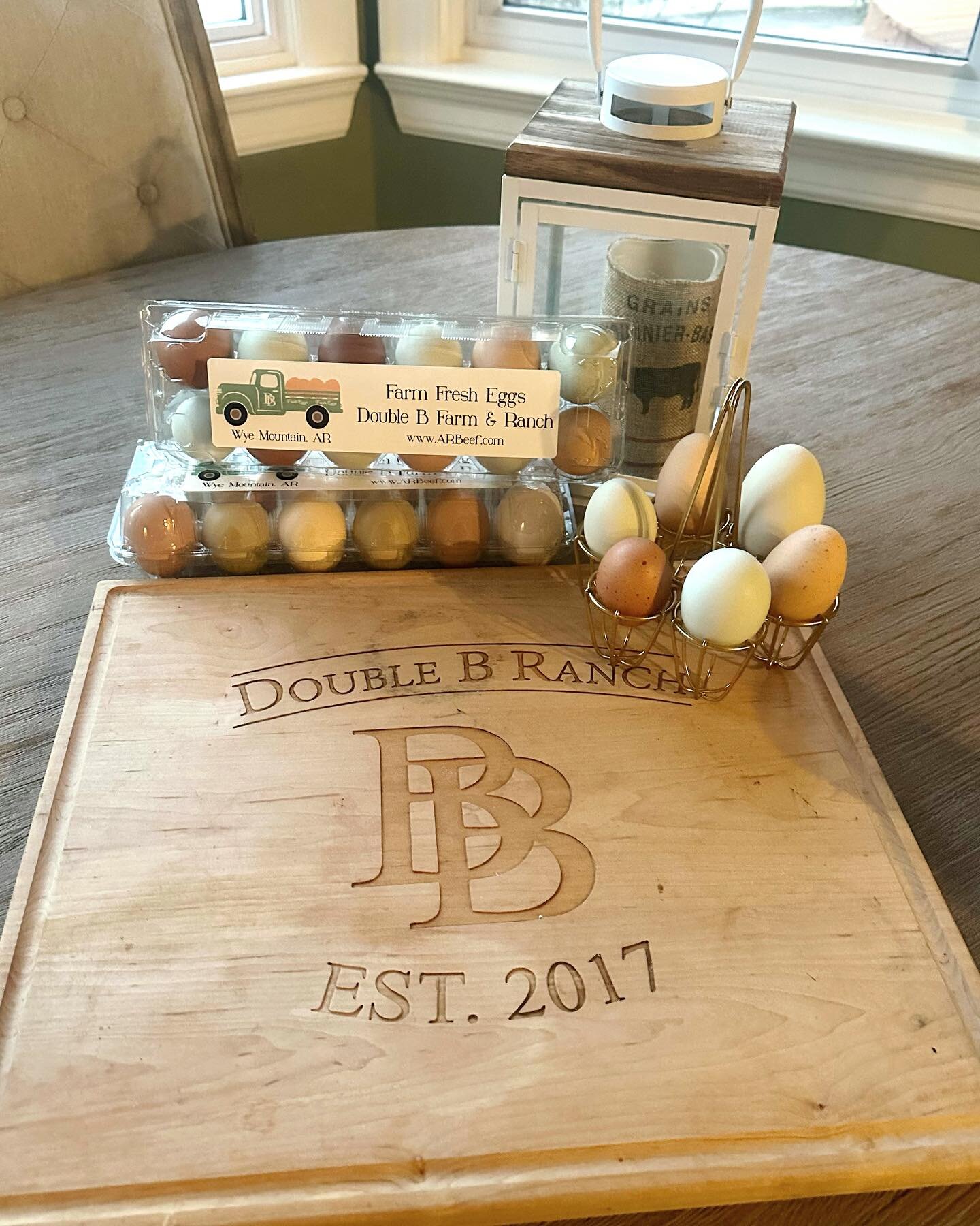 🌸 Spring time and extra daylight makes the chickens happy!

🐥
🐥

🥚 We have Farm Fresh eggs in stock; and in honor of Spring they are $5 a dozen this week only!

Our Eggs sell out fast, place your order online to reserve yours for Saturday Deliver