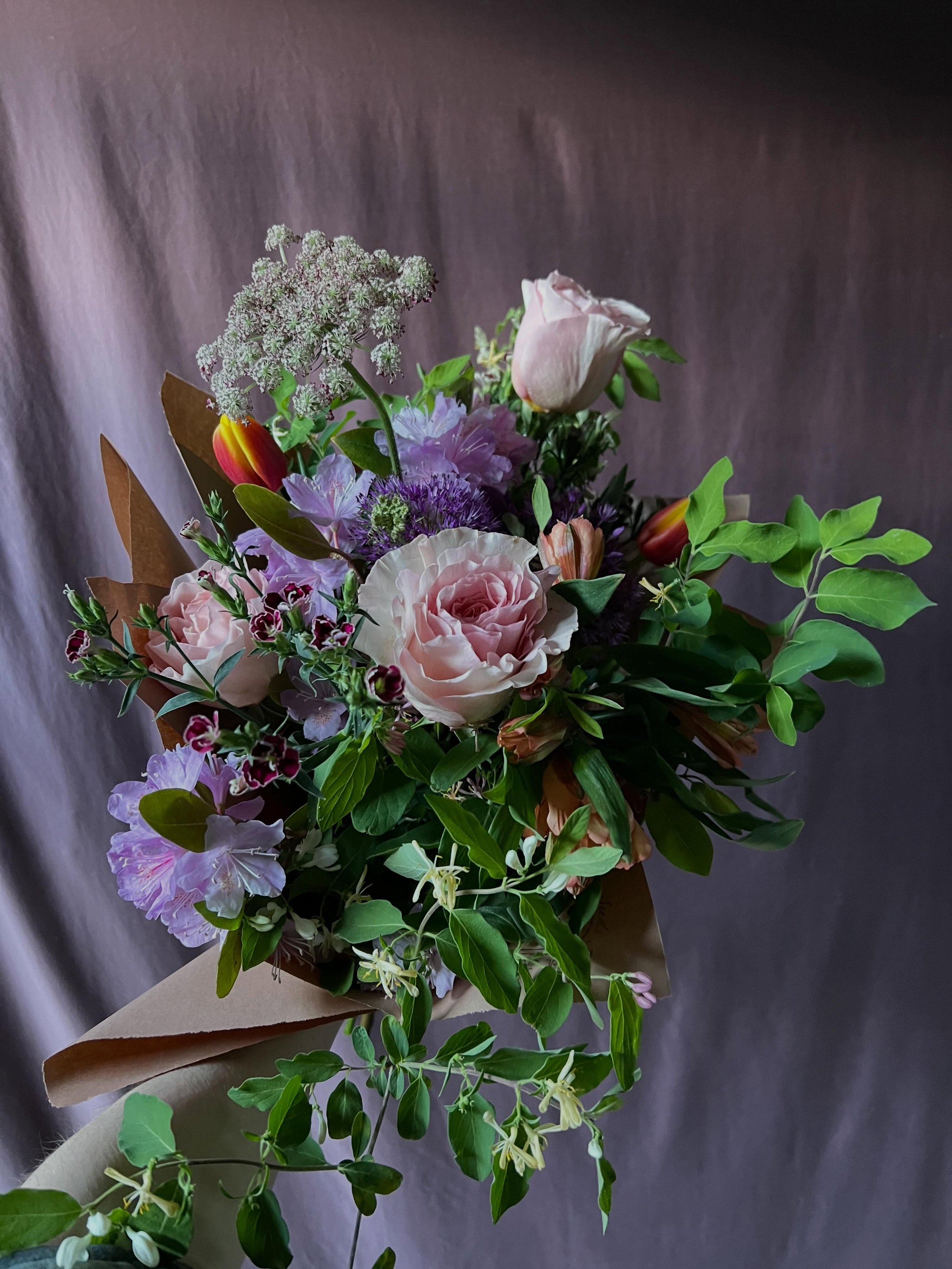 What a big week! We&rsquo;re so grateful for all of the Mother&rsquo;s Day orders we&rsquo;ve received, thank you for trusting us to help celebrate the special women in your lives. 

We also loaded in our first wedding of the season at @mountainville