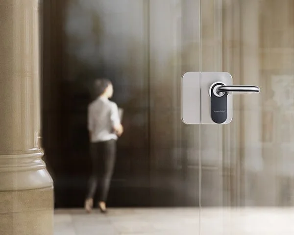 system3060-moodvisual-smart-handle-ax.jpg