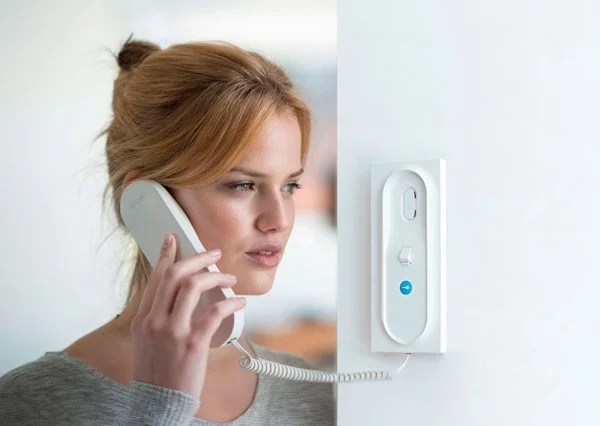 VEO svartelefon med Duox Plus teknologi