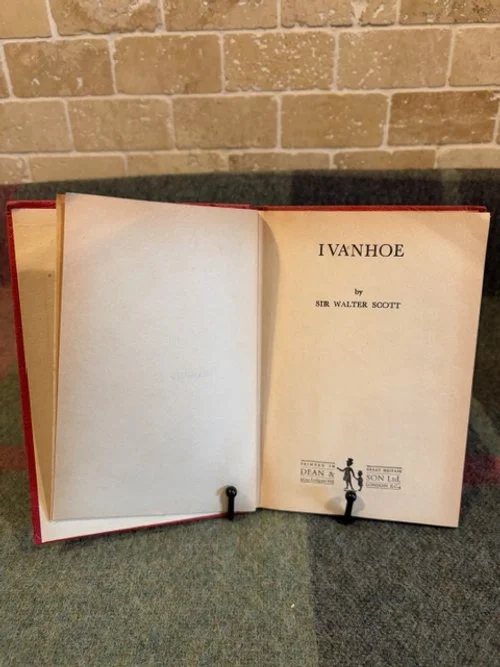 Ivanhoe - Sir Walter Scott (Vintage Book)