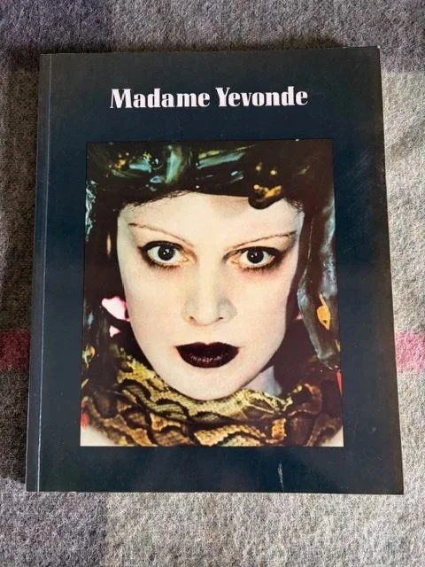 Madame Yevonde: Colour, Fantasy and Myth - Robin Gibson and Pam Roberts (1990 - First Edition)