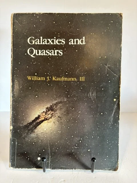 Galaxies and Quasars - William J. Kaufmann, III (Vintage Book)