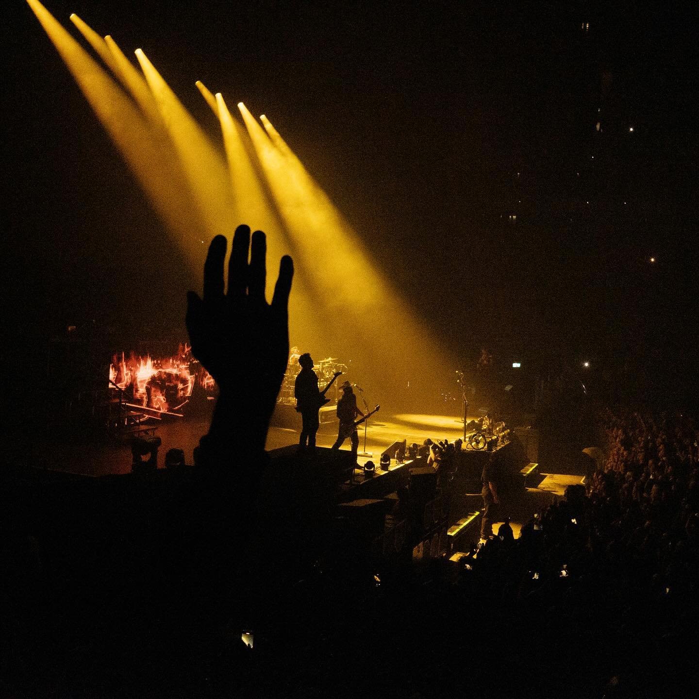 The atmosphere at O2 yesterday was fantastic! Thank you, @nickelback, for the great show! 🙌 but why you didn&rsquo;t play Hero? 

I took my XF10 with me to take some shots, and what can I say? It&rsquo;s still better than the iPhone.

#nickelback #o