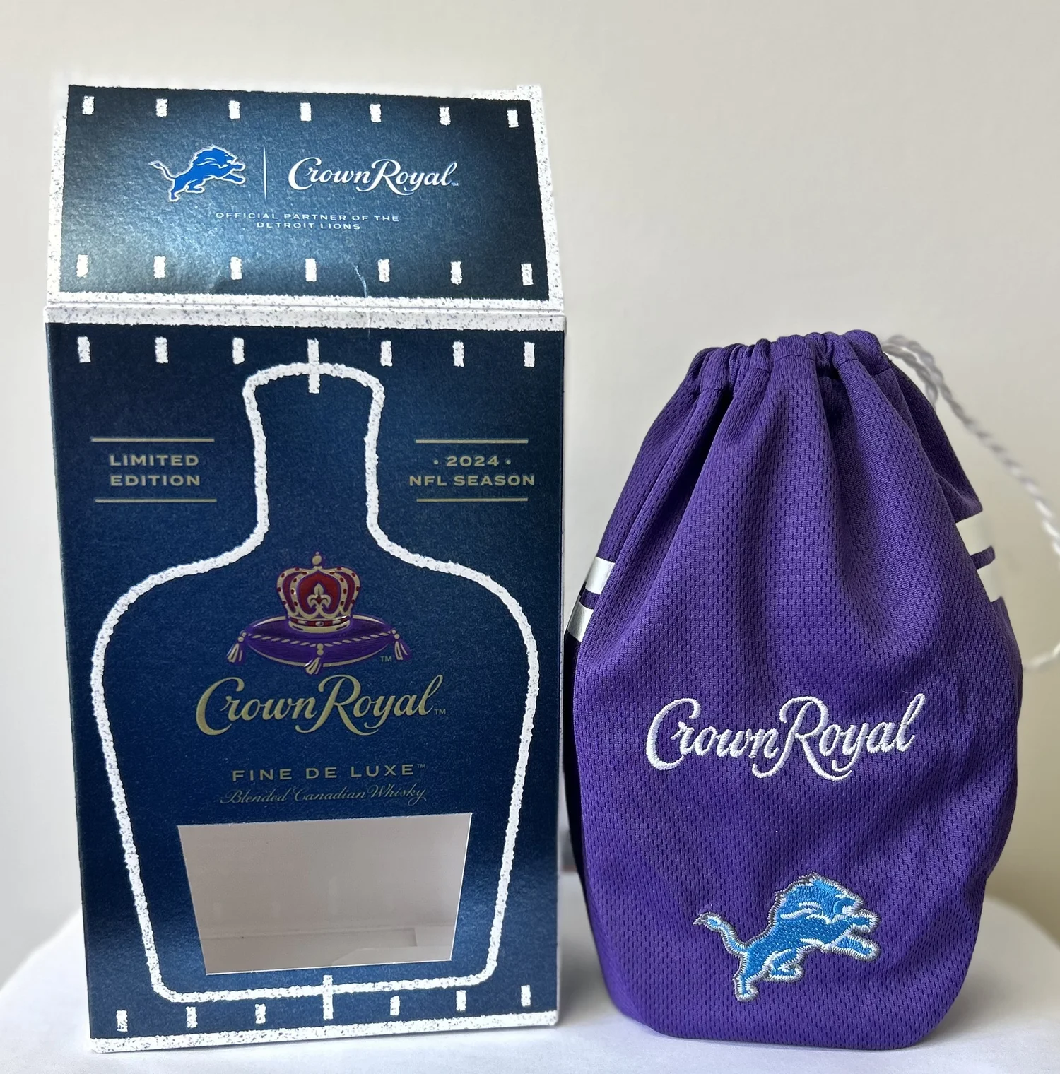Crown Royal NFL Limited Edition Detroit Lions Bag 750ml — Maple