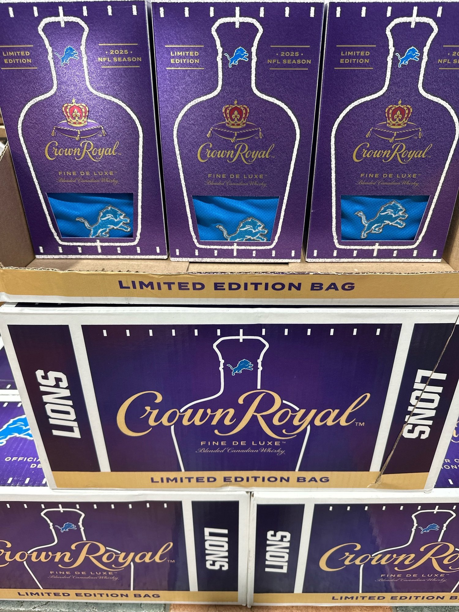 Crown Royal NFL 2025 Limited Edition Detroit Lions Bag 750ml