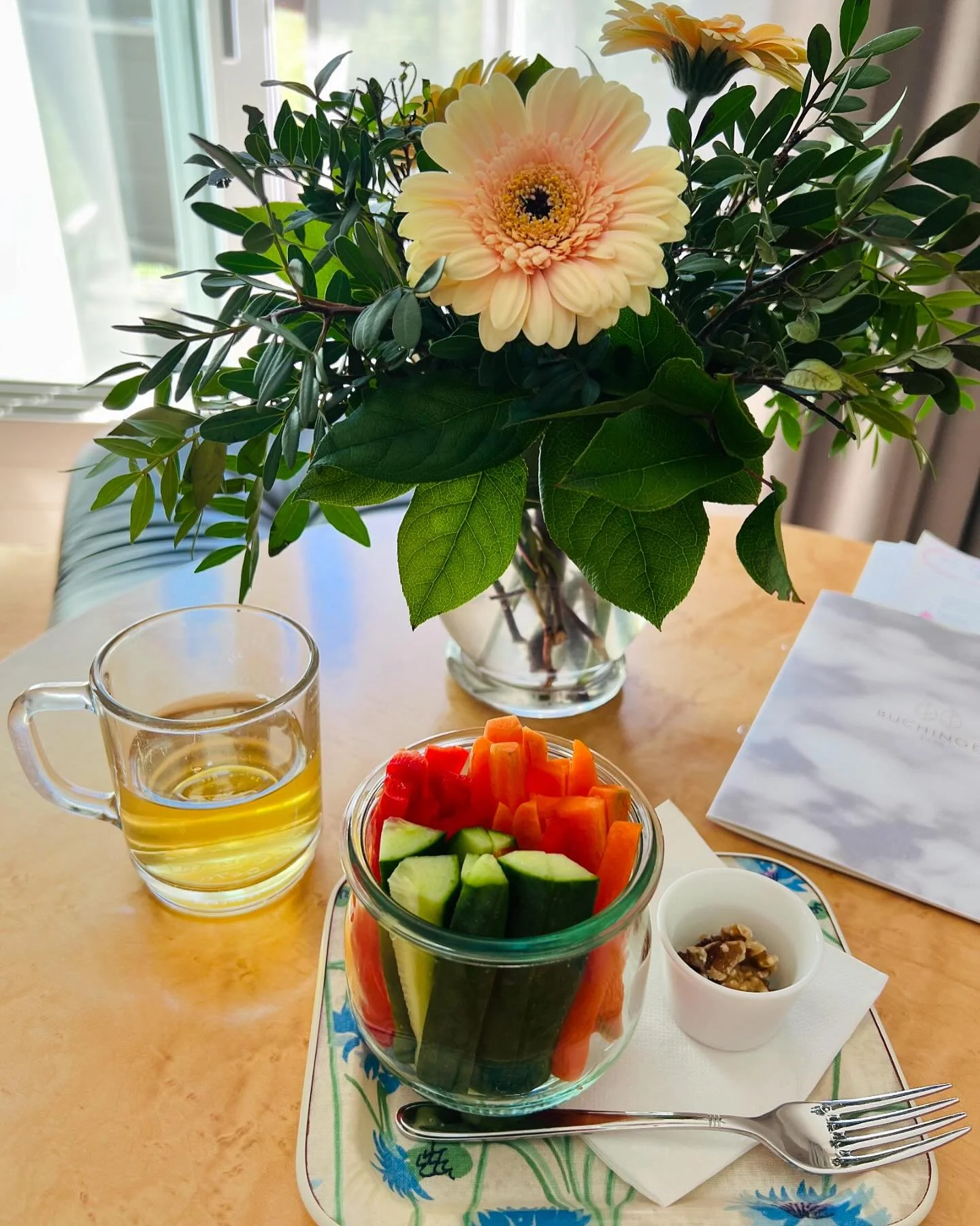 On the 16th day of fasting - finally the end! 🎉 I was getting pretty weak the last two days&hellip; So the first day is veggies (chew 30 times per bite - takes forever 😓), the last juice (today was exactly the same as the first juice I got - beets 