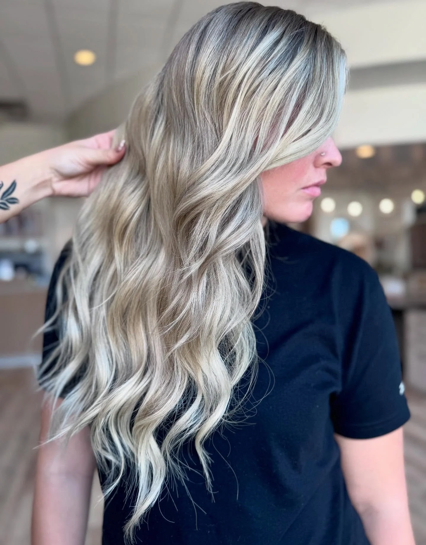 NEW WEEK, NEW HAIR &mdash; Blonde Reset 🔁
by @hannahjunehair