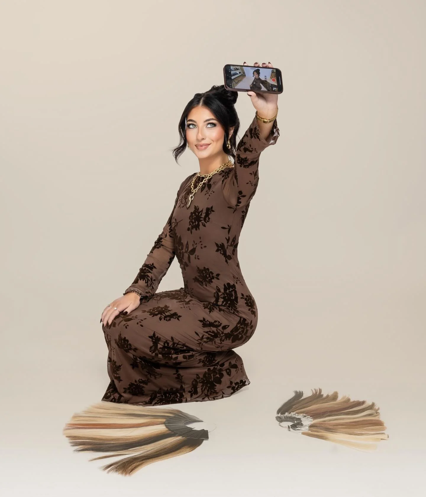 Hair extensions = the perfect Christmas gift ✨ because good hair never goes out of style 🫶🏼