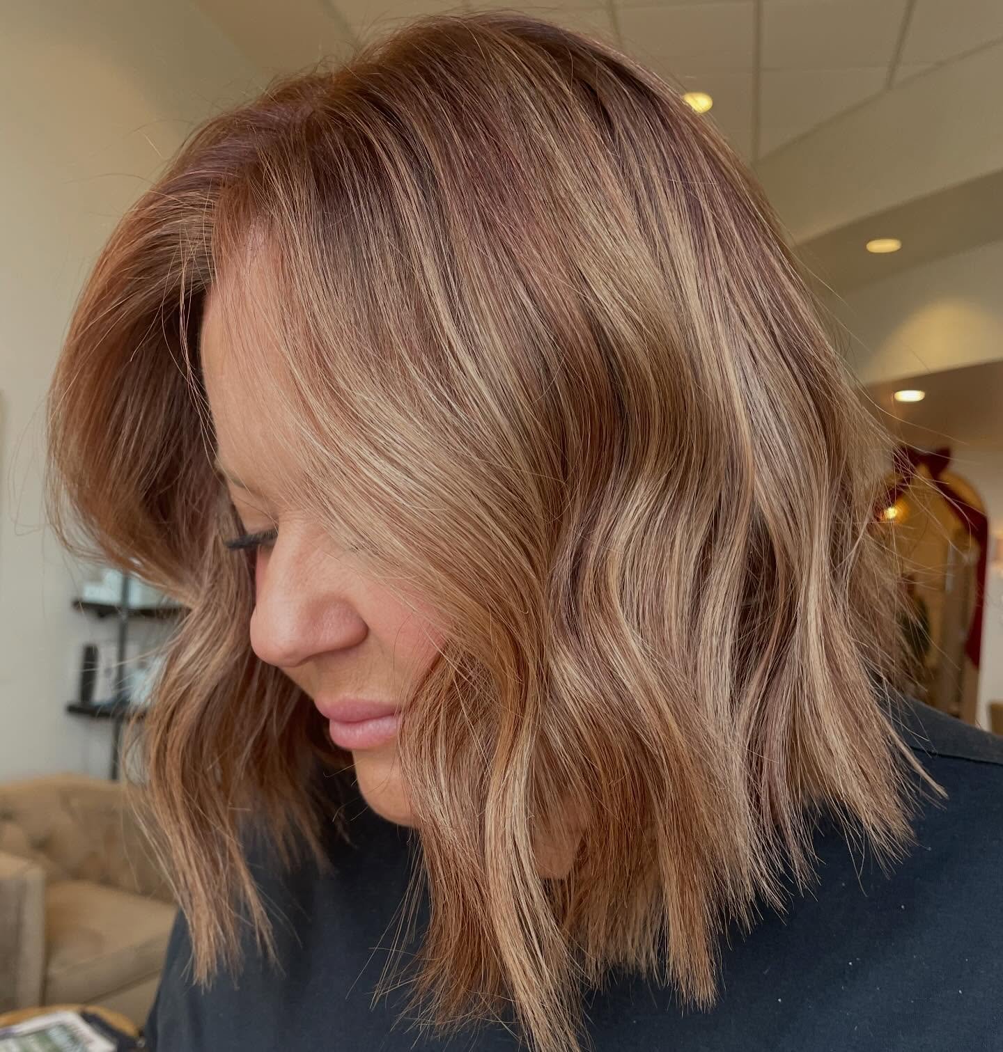 Same hair, new energy ✨
by @rawstylist_