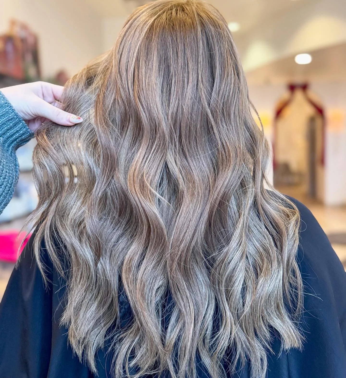 LET&rsquo;S TALK ABOUT A TRANSFORMATION 👏🏼 
by @hannahjunehair 
&mdash;&mdash;
@kovihair Genuis wefts &amp; @iconicmaneltd Lace closure