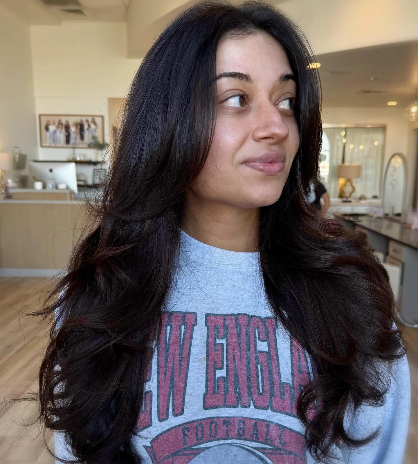 BOUNCY BLOWOUT 🫧
by @_hairbymeag