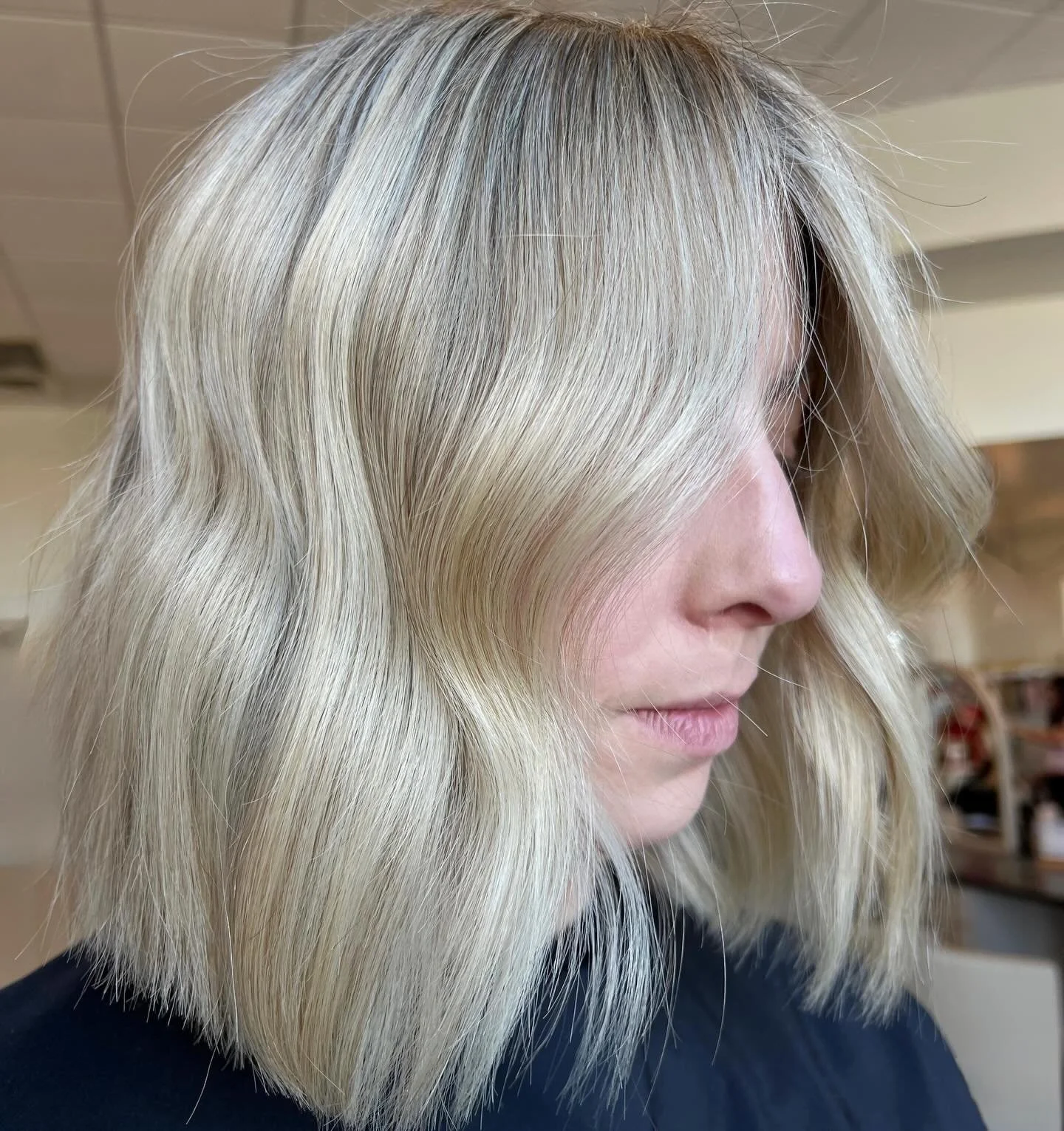 Soft waves, short bob 🤍
custom color + cut by @rigney_joanna