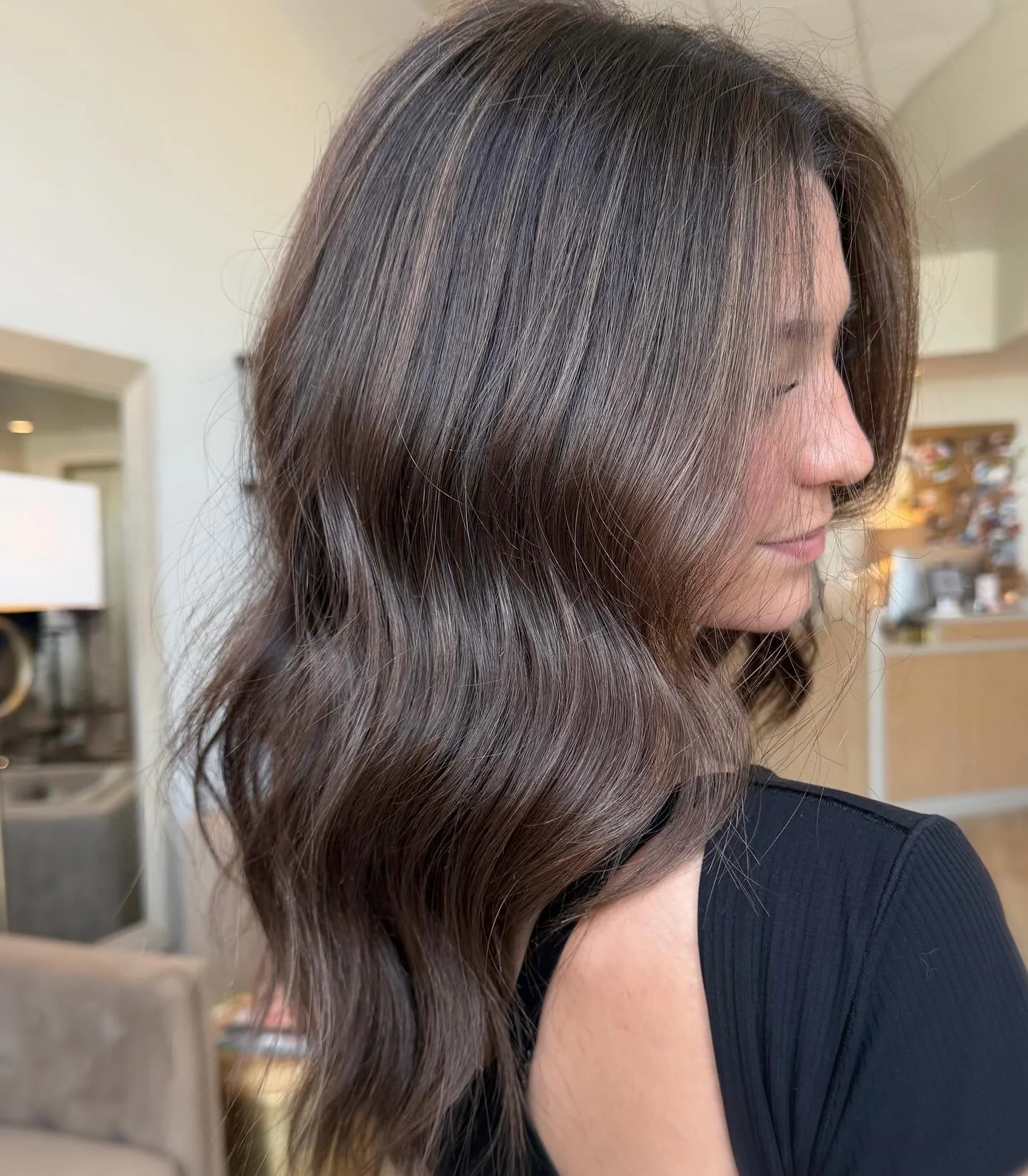 effortless 🪽
by @ashleyahairco 
.
.
.
#lebanontnsalon #lebanontnhair #mountjuliethairstylist #lebanontnstylist #brunetteinspo