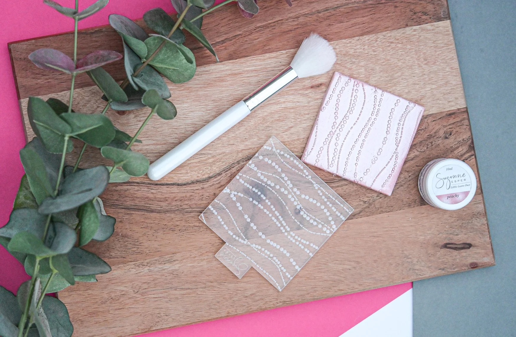 NEW - Pearl Cascade Embosser Tile Pattern