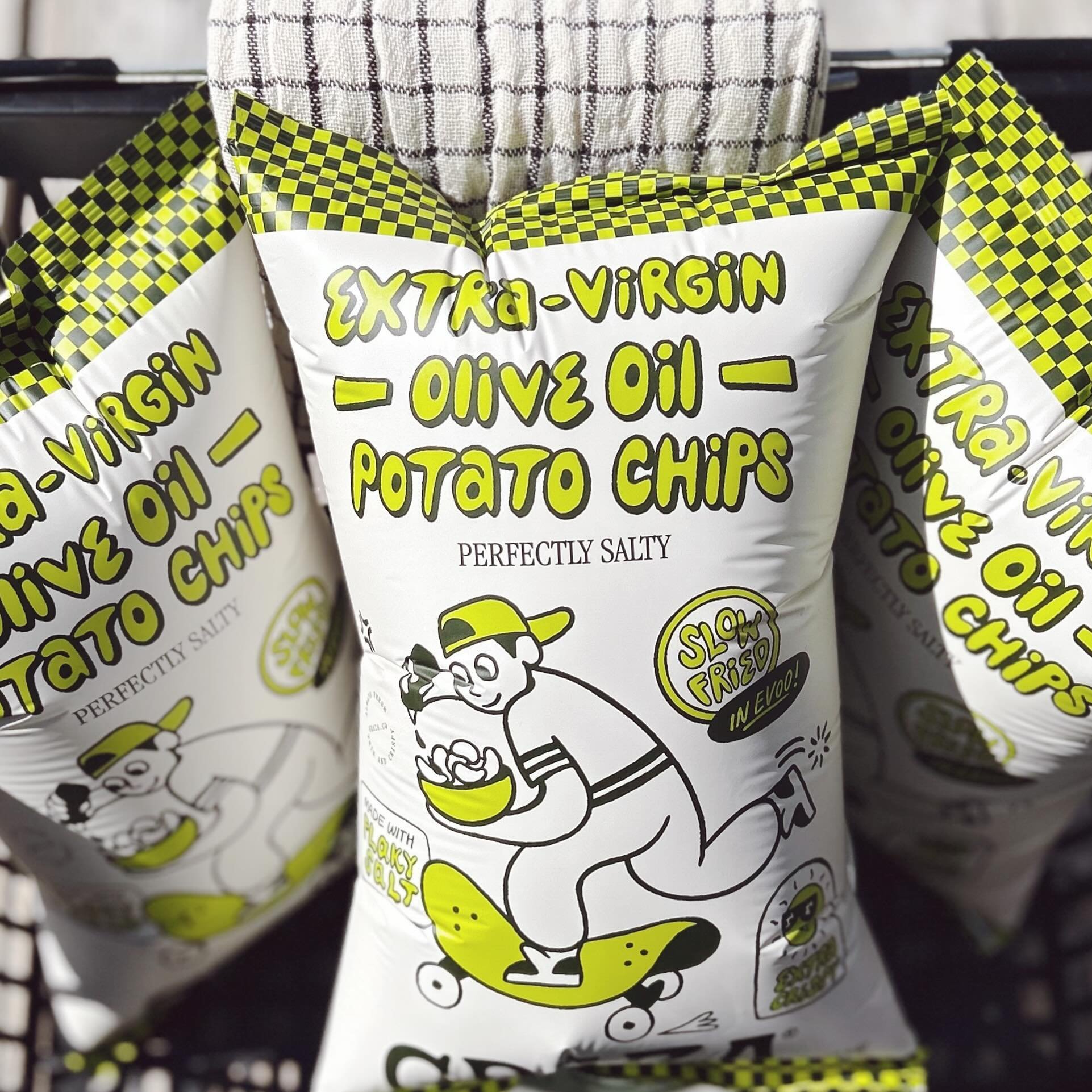 ICYMI: These limited edition @getgraza EVOO potato chips hit the SNACKPOT. They won&rsquo;t be here for long- so get &lsquo;em before they&rsquo;re gone!