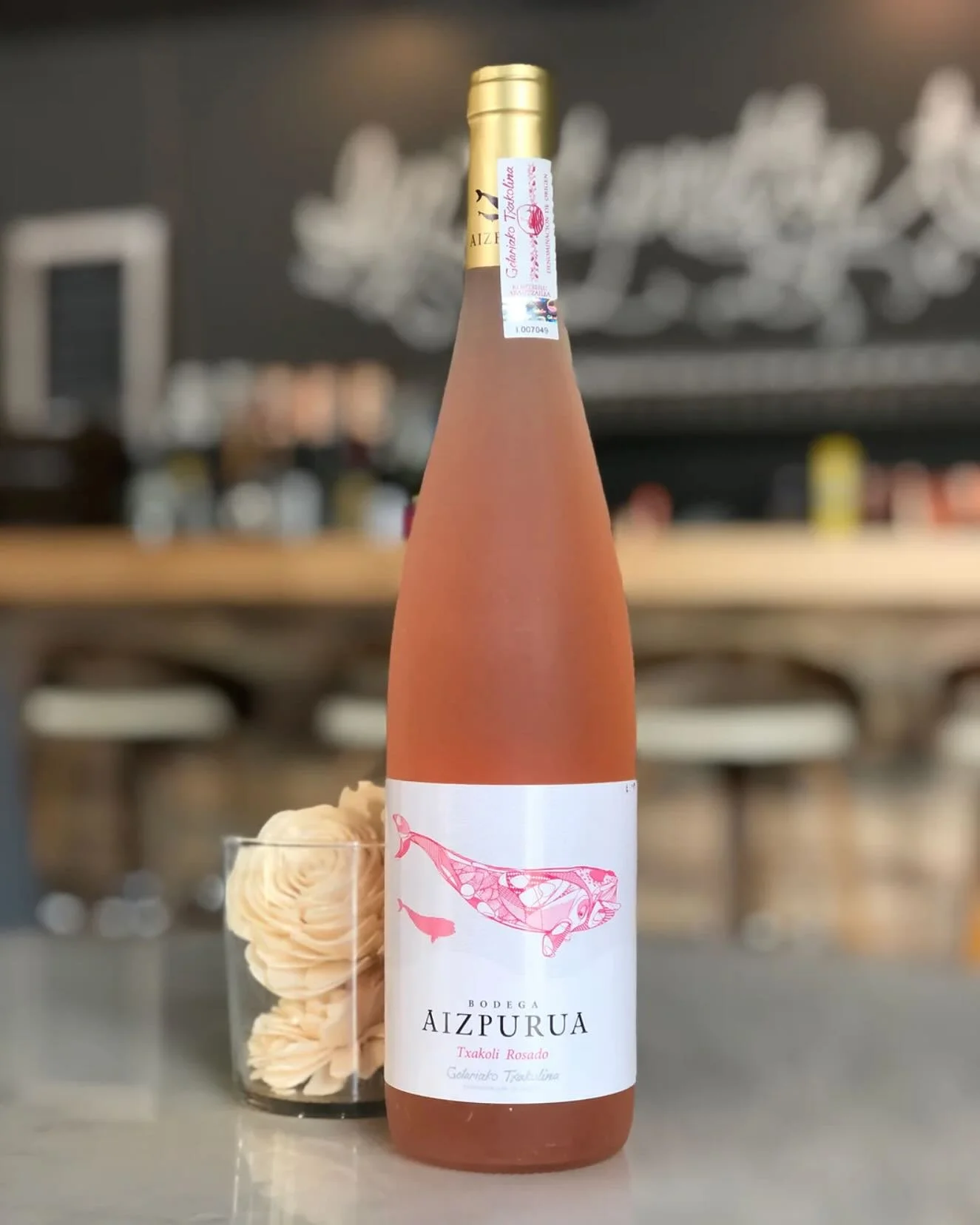 Tasting happening tonight! 🍷✨ Stop by Pearl Street Wine &amp; Spirits to try Aizpurua Txakoli Rosado, a fresh and zippy ros&eacute; from Spain&rsquo;s northernmost Txakoli region. Made from Hondarrabi Zuri &amp; Hondarrabi Beltza, this ros&eacute; i