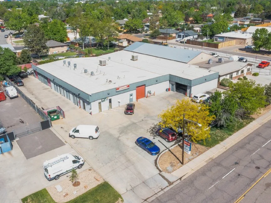 TOWER INVESTMENTS BUYS CARSTAR BLDG IN NORTHGLENN, CO