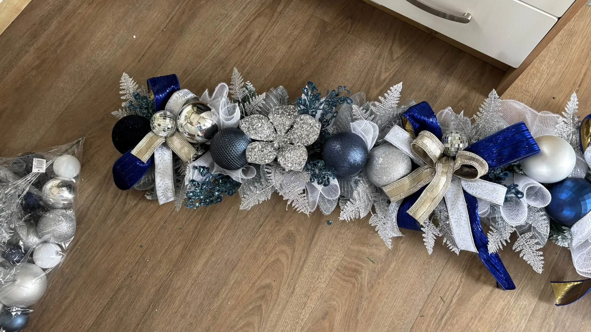 garland x3.jpg