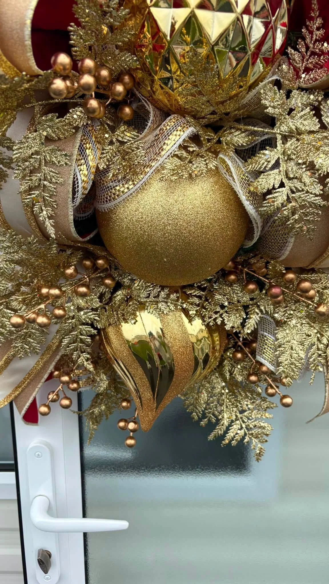 gold x3.jpg