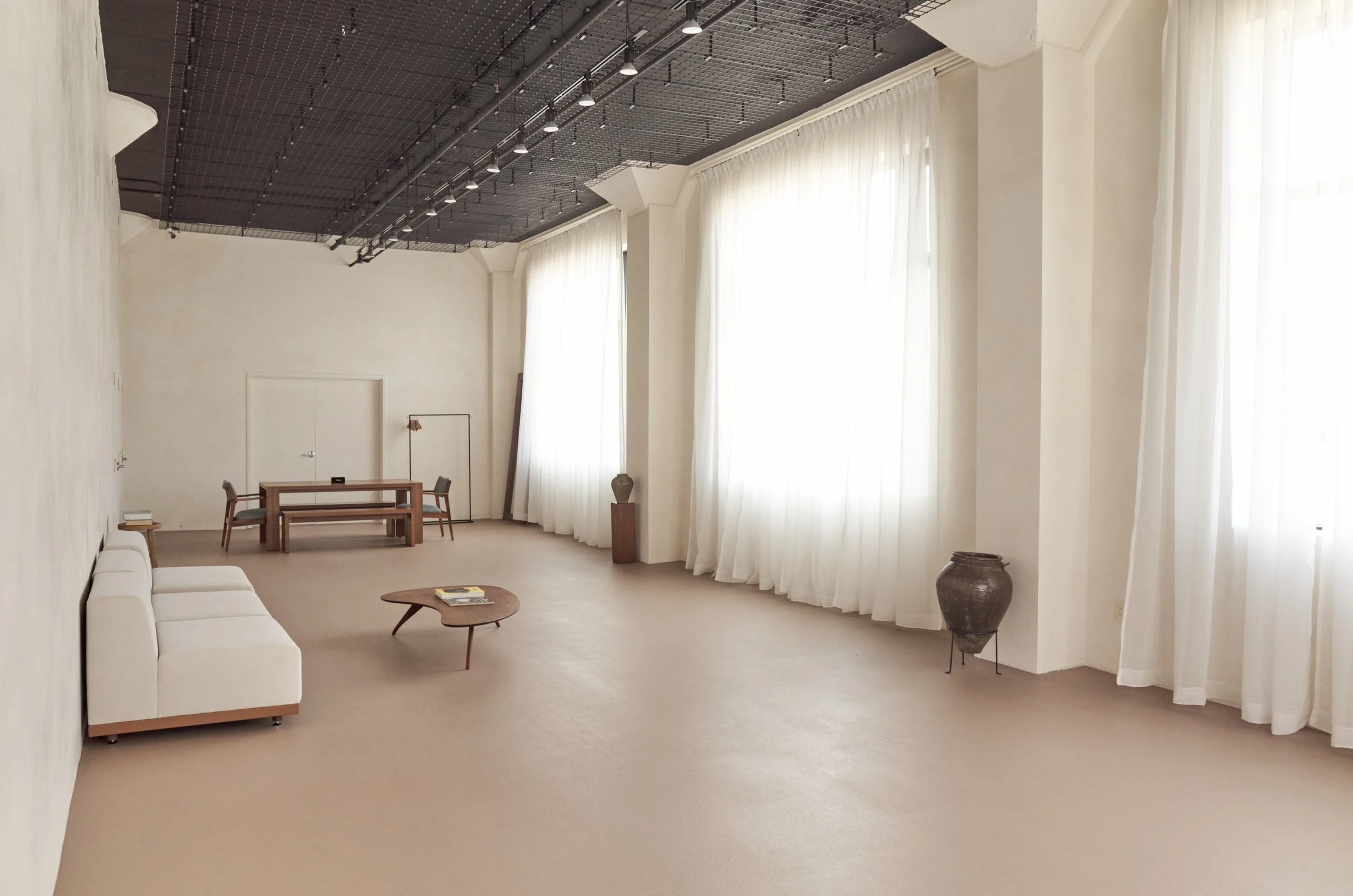 HOWELL-STUDIOS-R0001714.jpg