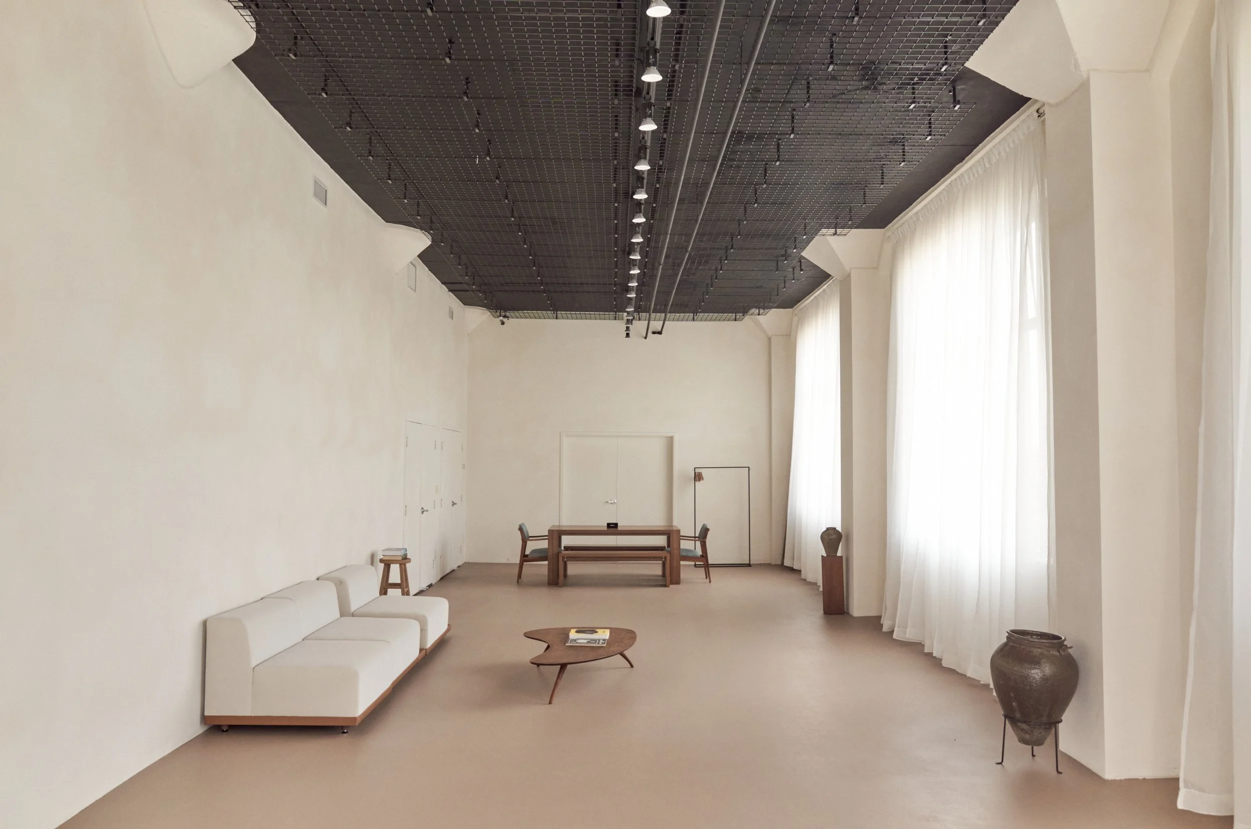 HOWELL-STUDIOS-R0001711.jpg