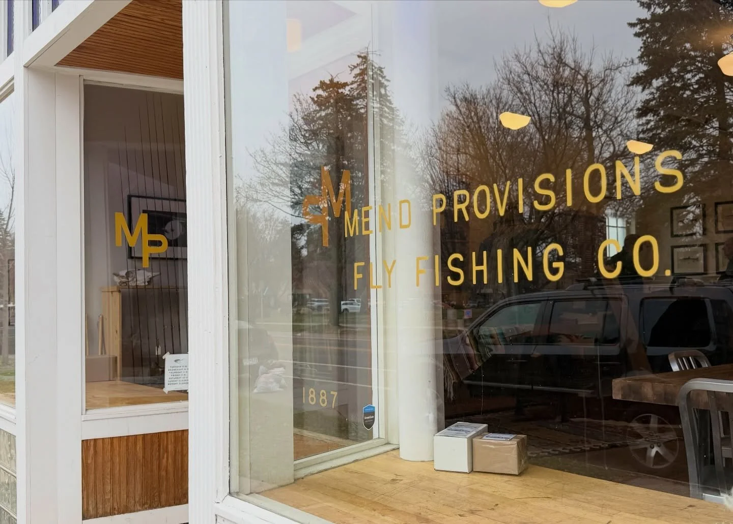 Love this fly fishing shop in St. Paul - unpretentious, kind, &amp; knowledgeable. Thanks @mendprovisions for all your insight and help in getting @tjt_this_is_matt &amp; me set up! Couldn&rsquo;t be happier with the new gear ✌️