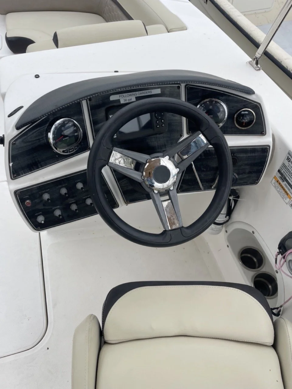 78180014374__DEEEEDC5-4EC3-4394-8E1C-C989F8AB8964 Large.jpeg