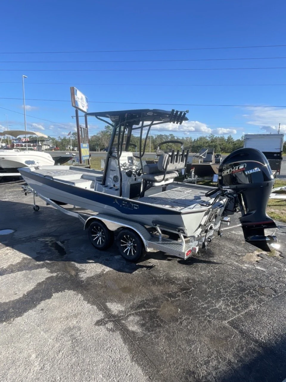 2026 AVID Boats 22' Recon CC 175HP Yamaha SHO T-Top