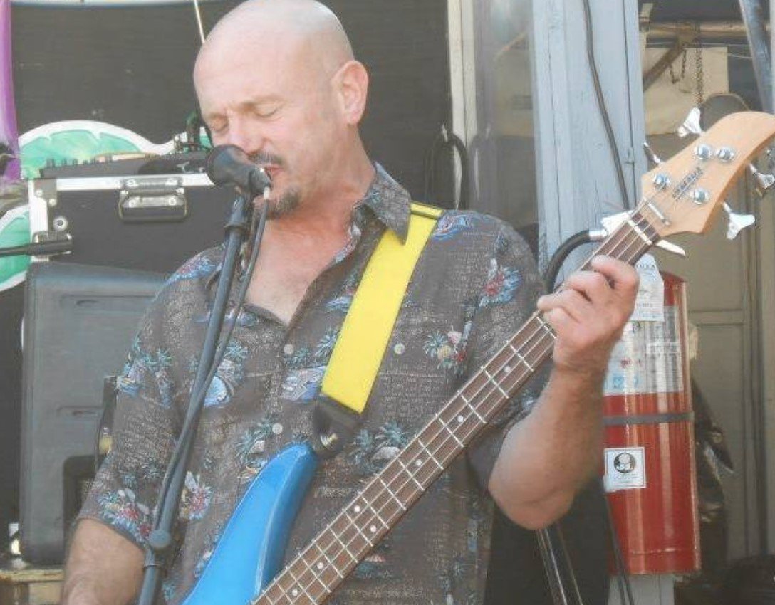 Eddie LaPerle - Bass