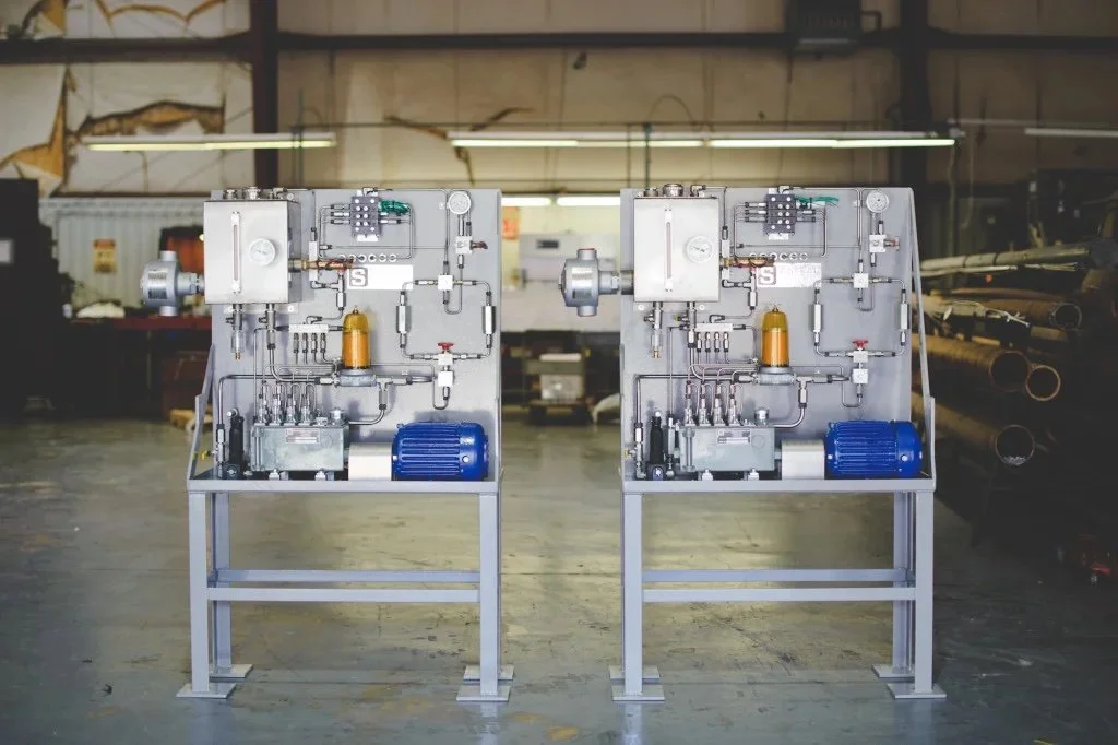BSA Compressor Cylinder & Packing Lube Systems 1.jpg