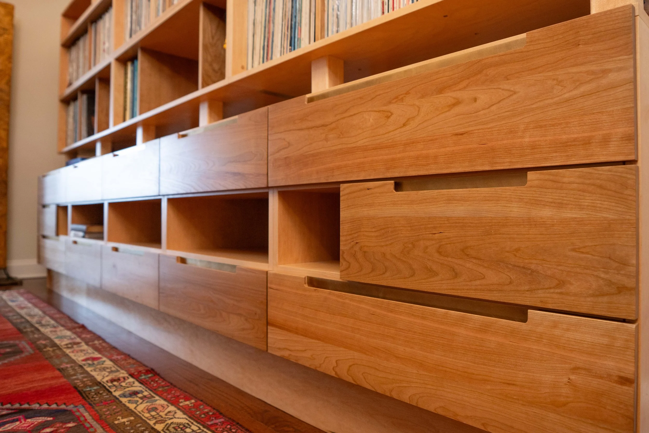 Aquitania media storage