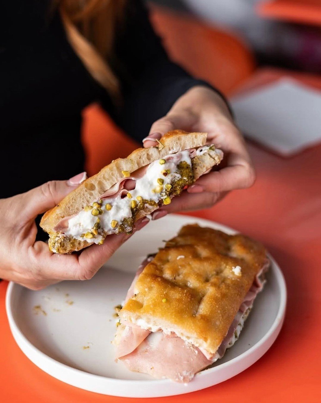 Focaccia in the sunshine, what a way to start the weekend!⁠
⁠
#franciesfoccacia #franciesliverpool #foccacia #liverpool #italianfood