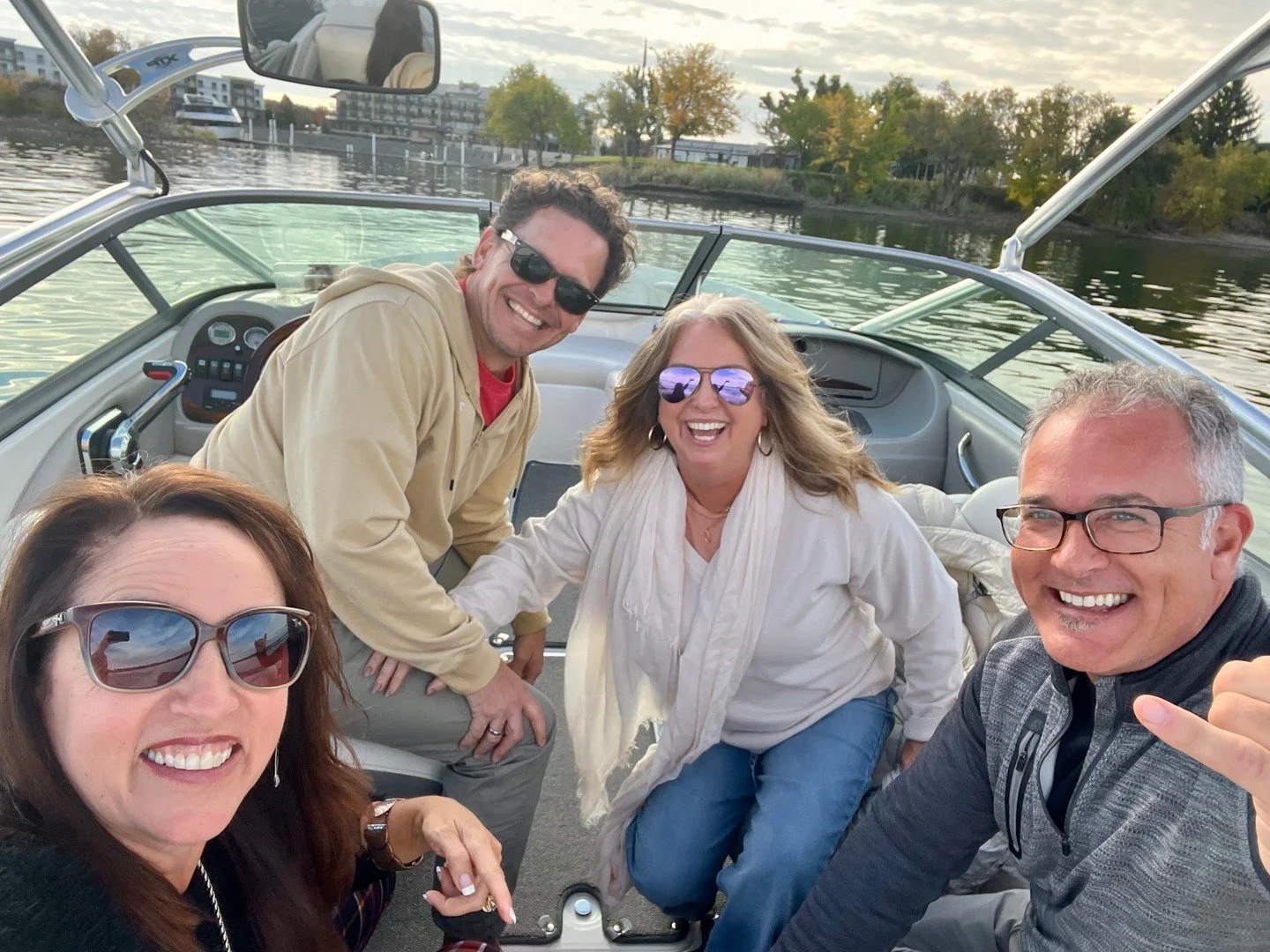 Happy Friday! 
Did you catch this week&rsquo;s episode with our friends Tim &amp; Deb? 🎧👫 🛋️ 
We met across the country and then discovered we actually live just a few hours apart. Visiting each other this summer was a blast, and we loved connecti
