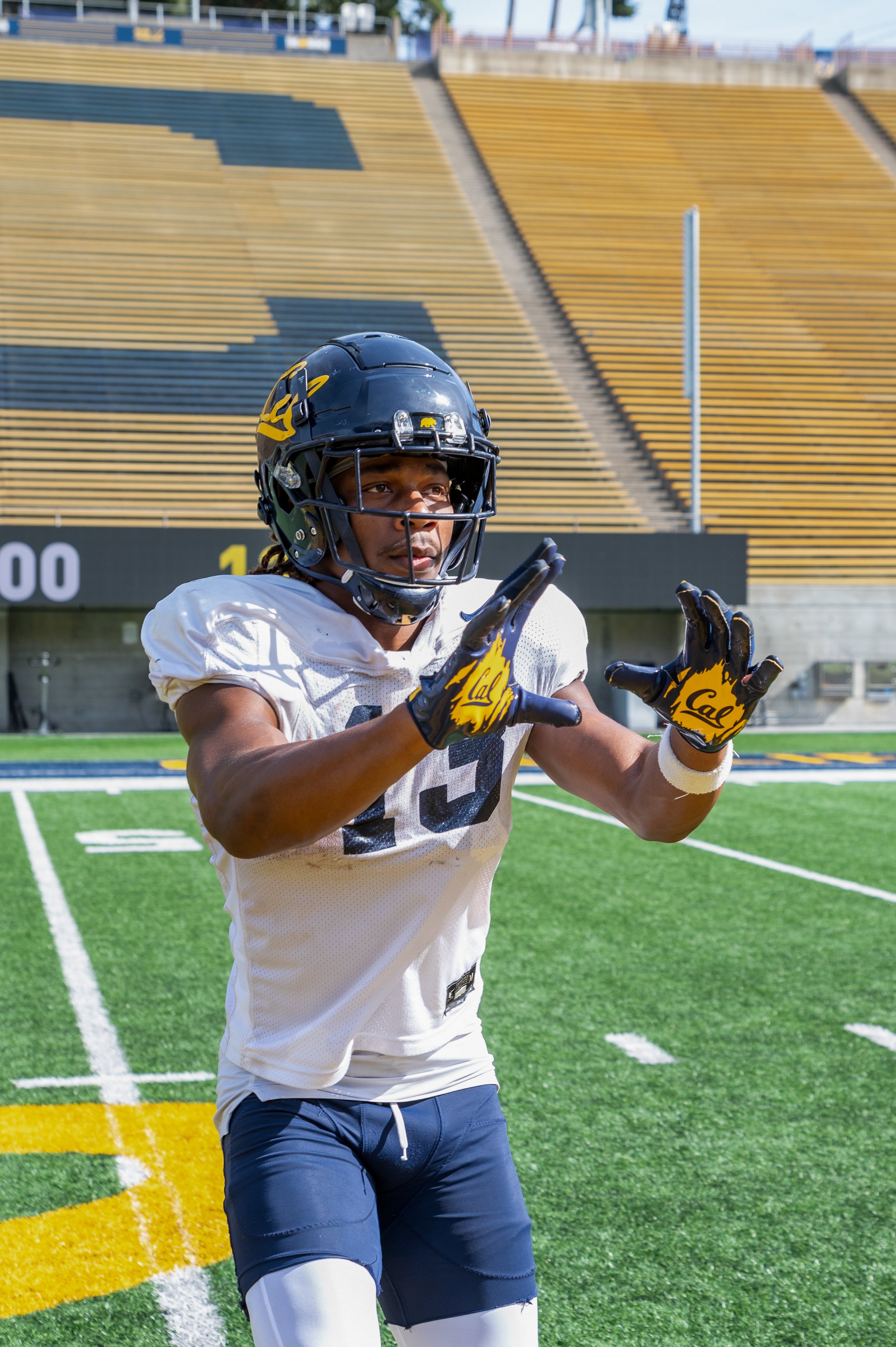 KGT-Cal-Football-65.jpg