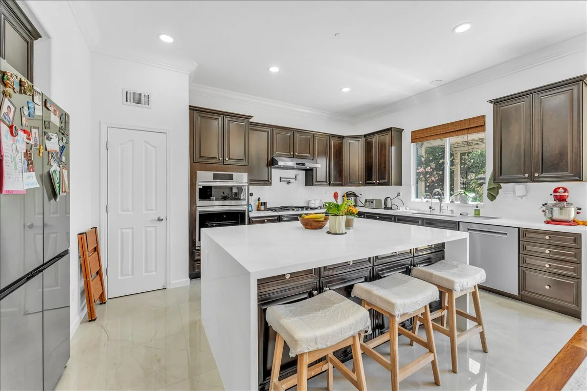 22-Kitchen.jpg