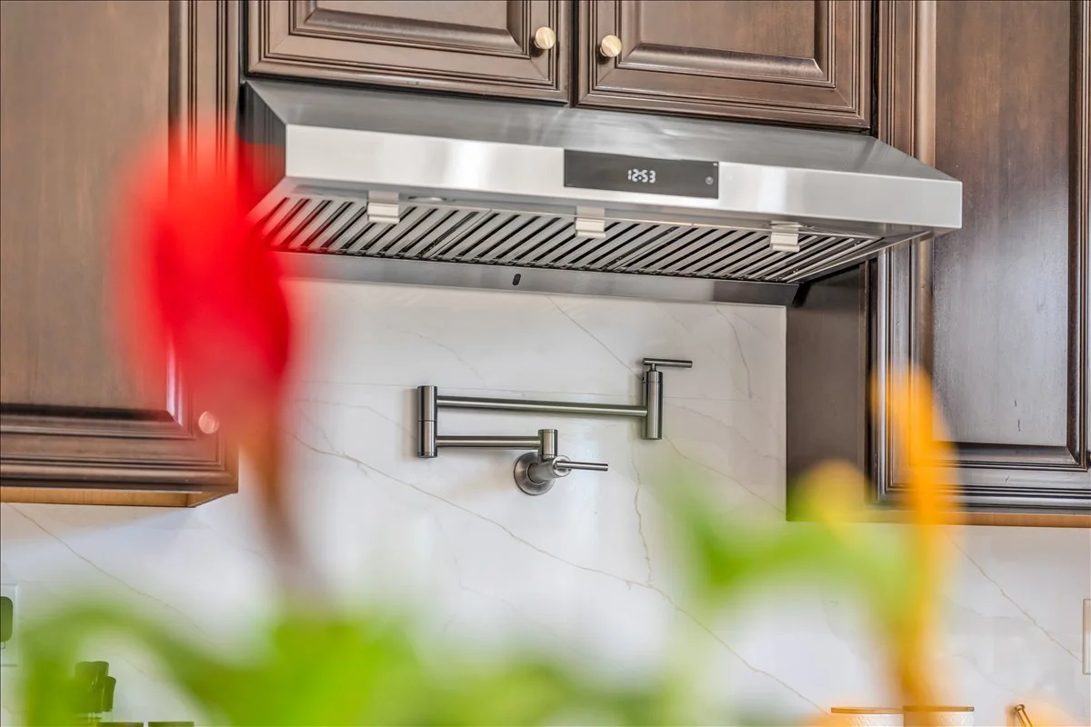 27-Kitchen.jpg