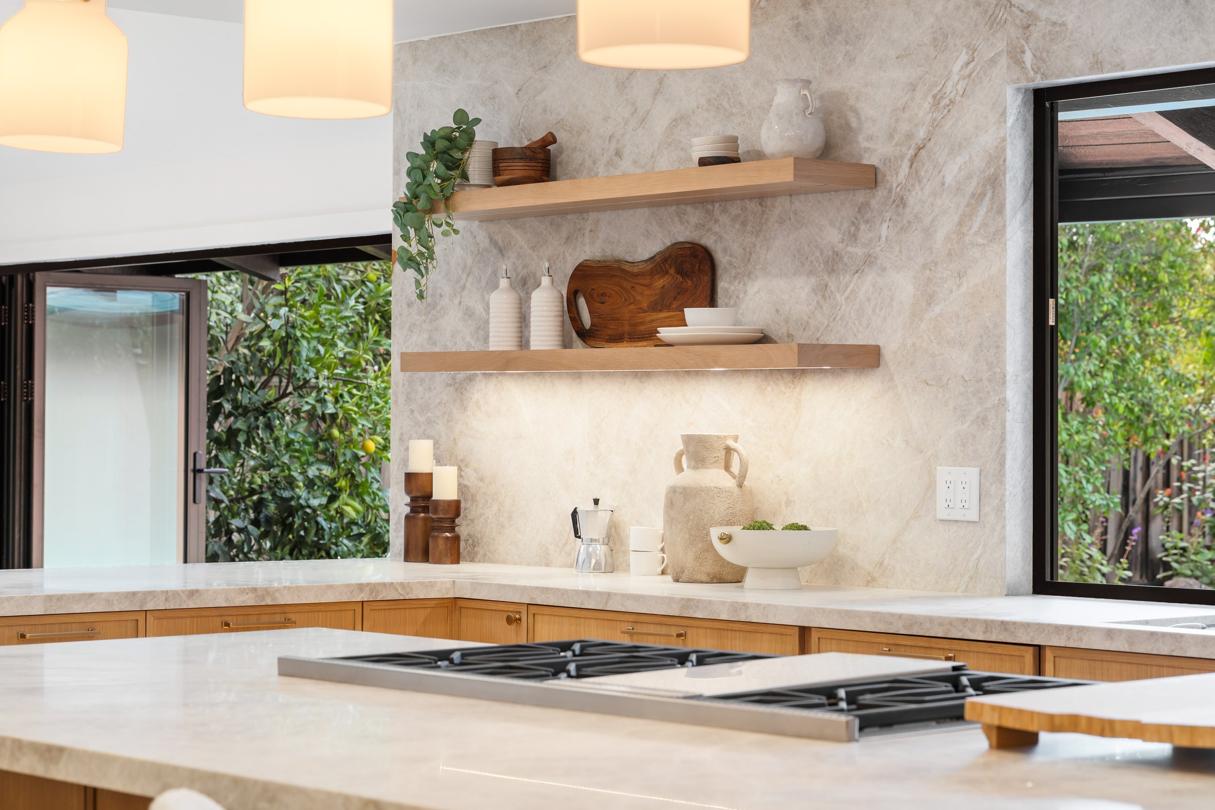 10-Kitchen.jpg