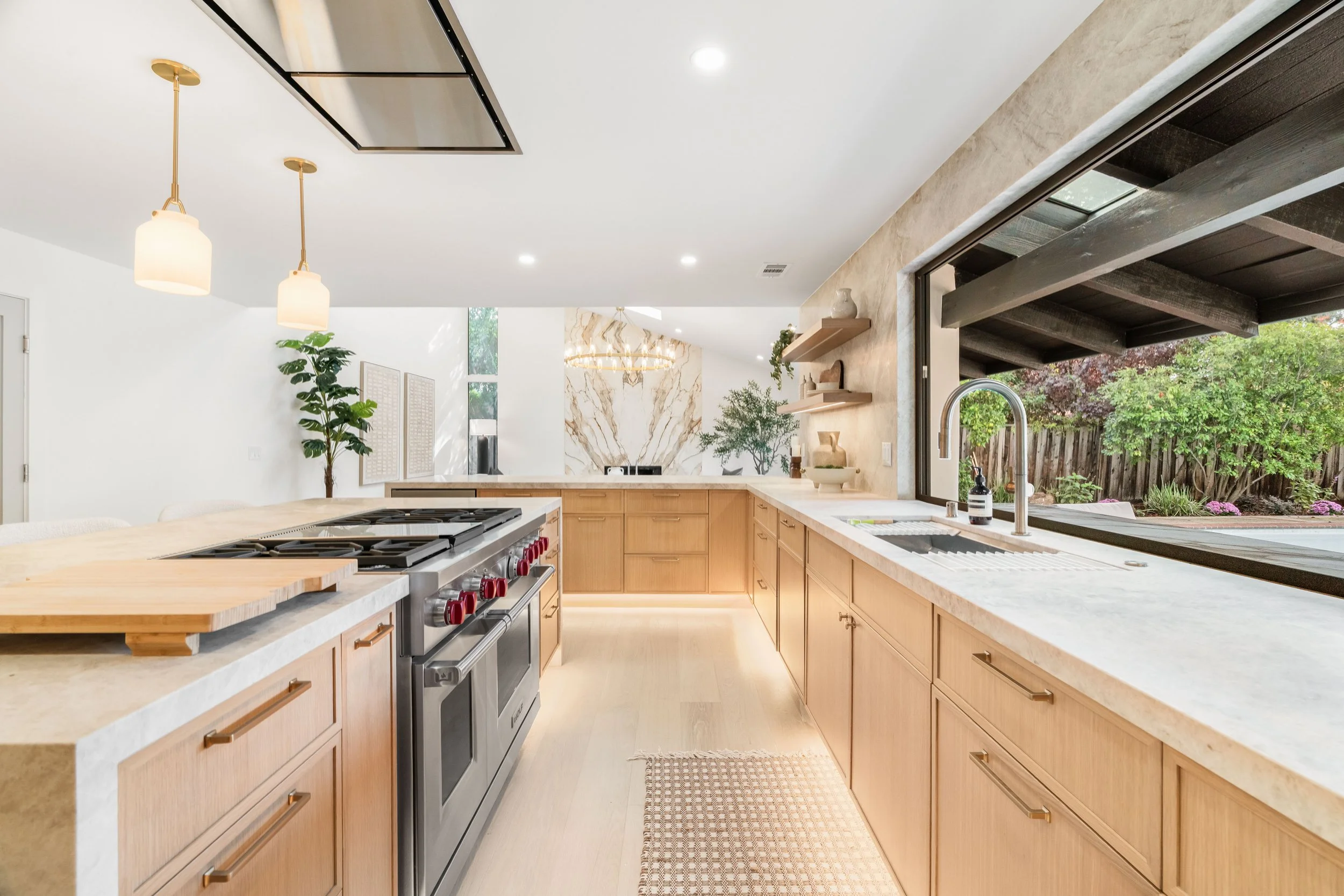 18-Kitchen.jpg