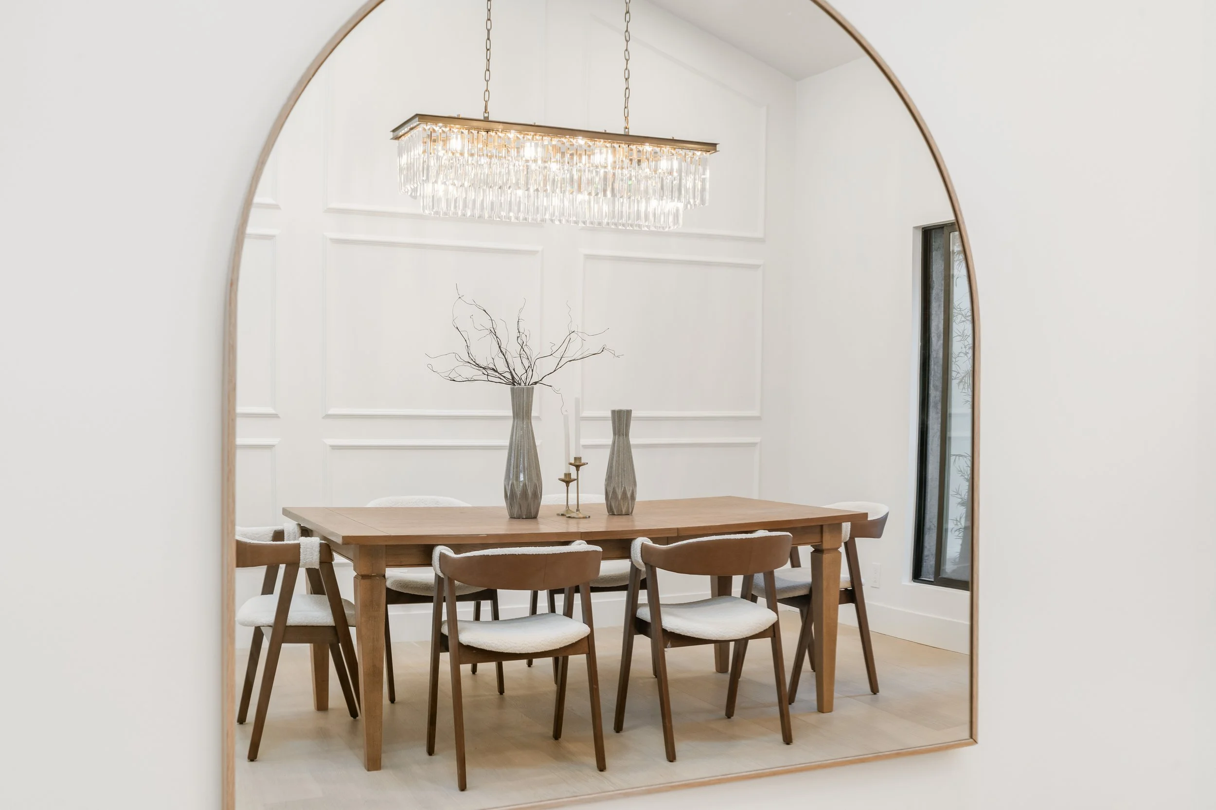 20-Dining Room.jpg