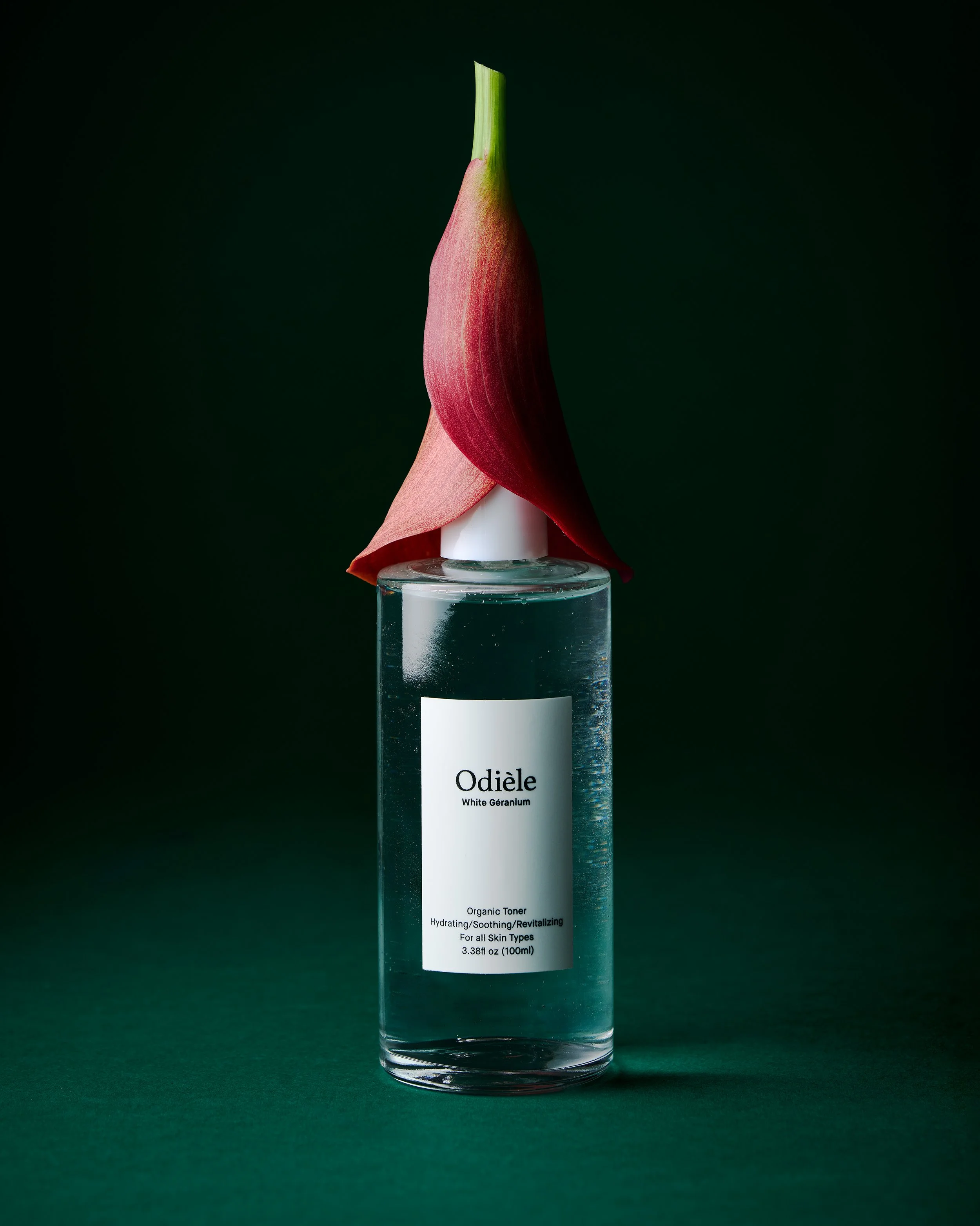 Jonathan-Meter-Osiele-beauty-cosmetic-photography_011.jpg