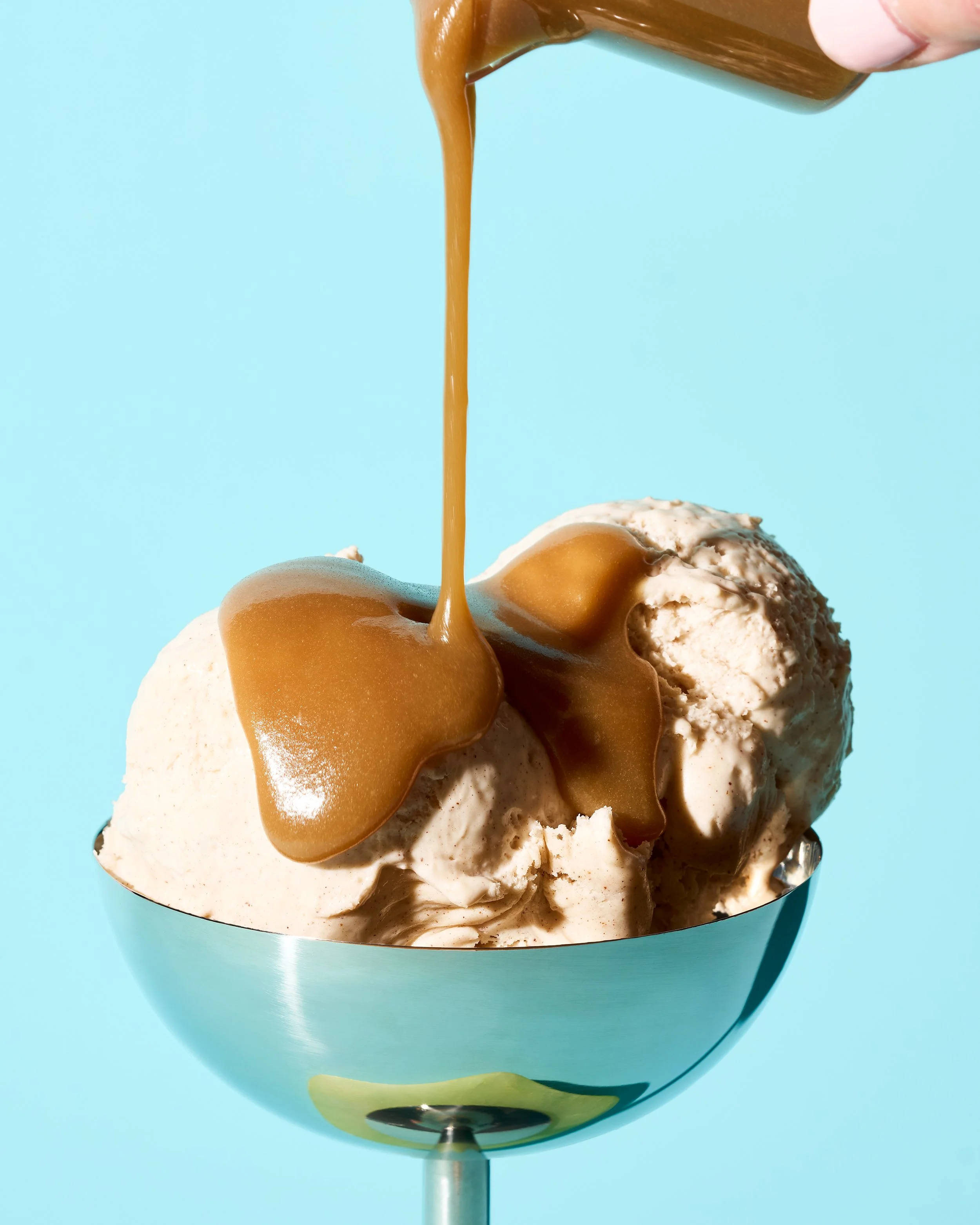 Caroline-Schiff-Daily-Dessert-Butterscotch Sauce-Jonathan-Meter.jpg
